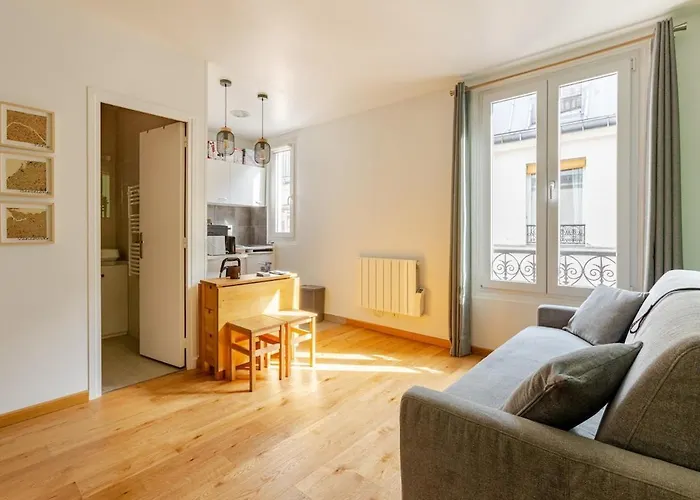 Studio Paris 11